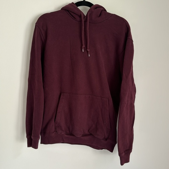 Gap Men’s Burgundy Hoodie - Picture 3 of 3